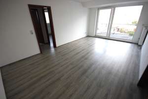 Ruhige, freundliche 2-Zi. Wohnung mit Balkon nähe Bayarena – Alsenstraße 1b, 51373 Wiesdorf, Leverkusen – Vorschaubild 3