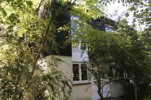 Vollständig renoviertes 5-Zimmer-Reihenendhaus mit Einbauküche in Berlin