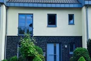 Gehobenes Reihenmittelhaus im Herzen von Kevelaer-Winnekendonk mit 2 Garagen – Die vollständige Adresse der Immobilie erhältst du vom Anbieter., 47626 Kevelaer – Vorschaubild 3