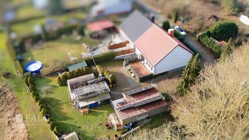 Immobilie in Alt Meteln - ***Viel Platz für Ihre Wohnideen – Doppelhaushälfte mit Wintergarten und großem Grundstück*** - Bild 3