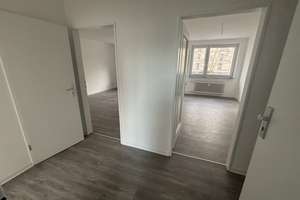 WG-geeignete, frisch sanierte 2-Zimmer-Küche-Bad-Wohnung in direkter Nähe zum Rhein. – Rheinallee 65, 55118 Neustadt, Mainz – Vorschaubild 5