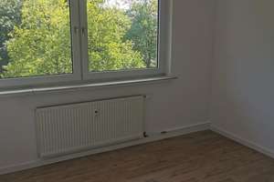 5% Rendite Frisch renovierte 3 Zimmer Wohnung in beliebter Lage - Provisionsfrei! – Sennestadring 17, 33689 Sennestadt, Bielefeld – Vorschaubild 2