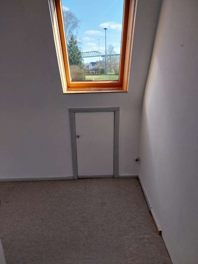 Immobilie in Buchholz - Wohnhaus mit Wellnessbad und Werkstatt - was ein besonderes Flair! ! ! - Bild 5