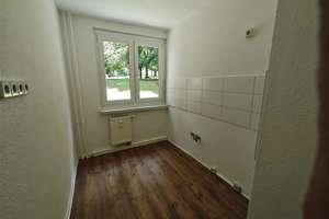 Neu renoviert! Helle 3-Zi. mit Balkon, Wanne & Laminat in ruhiger Lage!  – Würzburger Straße 36 B, 9130 Sonnenberg, Chemnitz – Vorschaubild 13