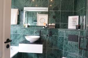 Von Privat, sonnige 4,5-Zi Gartenwohnung (135 WFL / 196 NFL), neu renoviert in Bogenhausen-Denning – Stargarder Str. 15, 81927 Englschalking, München – Vorschaubild 3