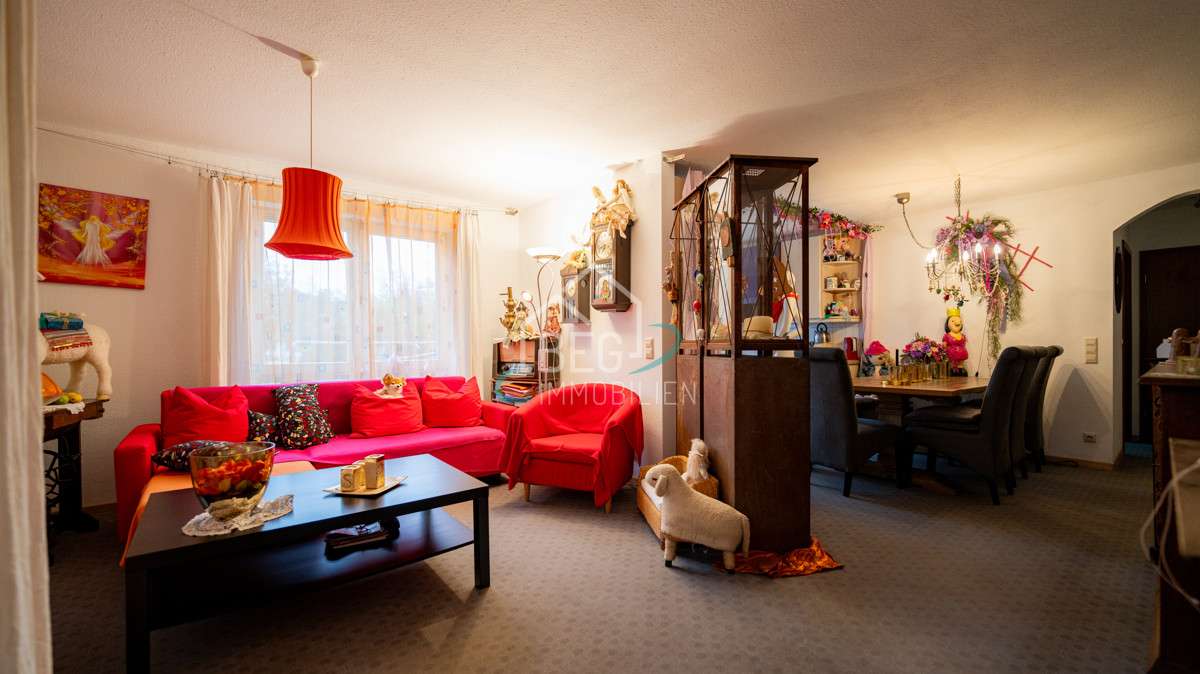 Immobilie in Fichtenberg - Lichtdurchflutete Erdgeschosswohnung mit Garage und Stellplatz - Bild 3