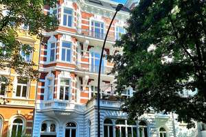 Exklusive 8,5 Zimmer Wohnung in bester Lage in Rotherbaum – Die vollständige Adresse der Immobilie erhältst du vom Anbieter., 20146 Rotherbaum, Hamburg – Vorschaubild 1