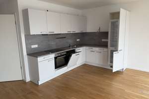 4-Zimmer mit EBK, zwei Bädern und zwei Balkonen! – Schwarzschildstr. 28, 14480 Am Stern, Potsdam – Vorschaubild 3
