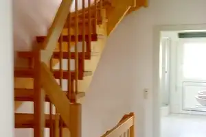 Modernes Reiheneckhaus mit schönem Garten, mit Garage, 2 Stellplätzen und Einbauküche – Bamberg (Kreis) – Vorschaubild 9