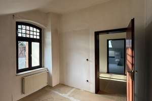 Property thumbnail 12