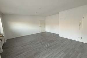 Moderne 3-Zimmer-Dachgeschosswohnung mit zwei großzügigen Terrassen in Top-Lage D-Stadtmitte! – Oststraße 147, 40210 Stadtmitte, Düsseldorf – Vorschaubild 2