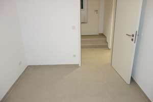 EXKLUSIV IN GRAFENBERG SOUTERRAIN GARTEN-TERRASSENWOHNUNG SEHR RUHIG RENOVIERT MODERNES DUSCHBAD – Hardtstr. 138, 40629 Grafenberg, Düsseldorf – Vorschaubild 8