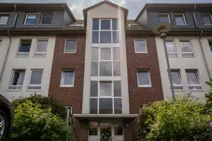 Großzüg, modern, großer Balkon, vollständig renoviert, hervorragende Wärmedämmung – Naumburgstraße 13, 38124 Braunschweig – Vorschaubild 3