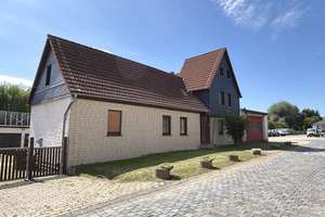 Gemütliches Fachwerk mit großem Garten – Die vollständige Adresse der Immobilie erhältst du vom Anbieter., 6343 Molmerswende – Vorschaubild 3