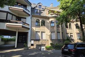 Viel Platz für den Alltag in dieser 4-Zimmer-Wohnung in Koblenz