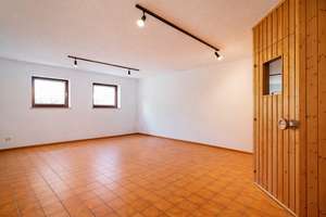 BRUMANI | Großzügiges Einfamilienhaus mit großem Garten, Sauna und ELW in Teningen – Die vollständige Adresse der Immobilie erhältst du vom Anbieter., 79331 Teningen – Vorschaubild 27