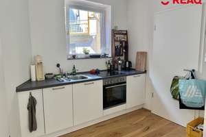 Studenten aufgepasst! Sanierte 4-Zimmer-Wohnung mit Einbauküche in unmittelbarer Unilage! – Arndtstraße 38, 52064 Hangeweiher, Aachen – Vorschaubild 2