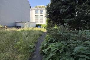 WENIGE SCHRITTE VON DER RHEINPROMENADE ENTFERNT - HAUS FÜR BIS ZU 3 PARTEIEN MIT GROßEM GARTEN – Die vollständige Adresse der Immobilie erhältst du vom Anbieter., 53225 Beuel-Mitte, Bonn – Vorschaubild 22