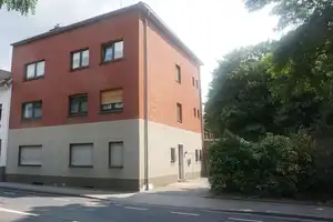 Ein Raumwunder: Mehrfamilienhaus mit individuellem Schnitt und Potential – Mönchengladbach – Vorschaubild 1