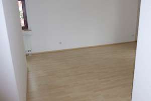 Das ist ja ne Hübsche! - 2-Raum mit Balkon und Laminat in toller Lage – Frühlichtweg 1, 9127 Gablenz, Chemnitz – Vorschaubild 2