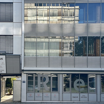 Privater Büroraum für 2 Person in Regus Friedrichstrasse