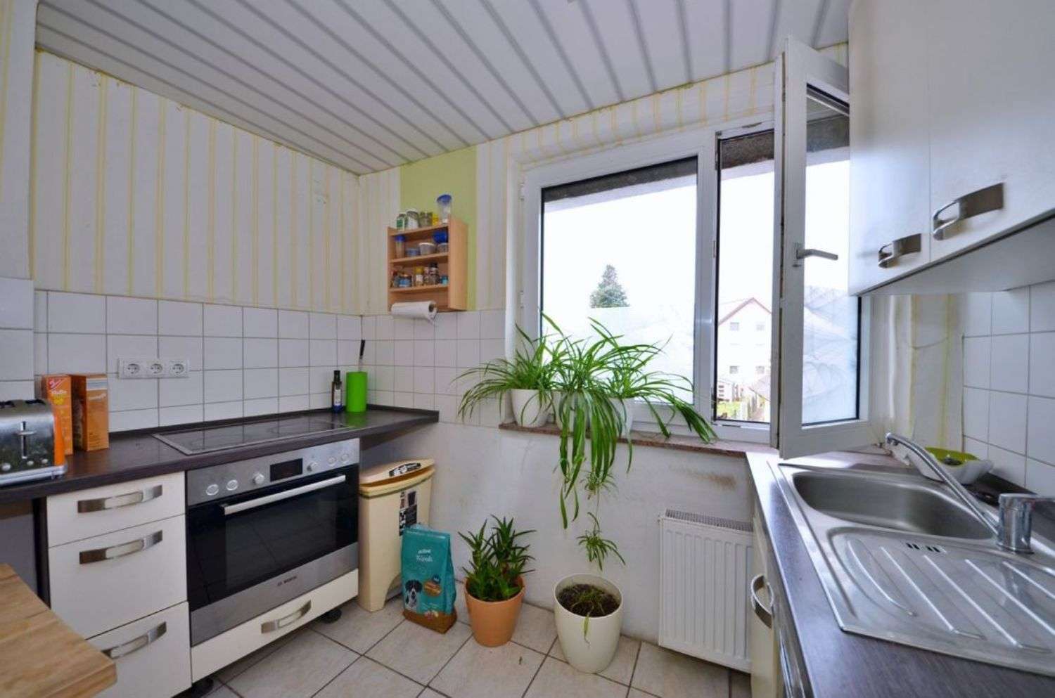 Immobilie in Einhausen - Vielseitiges Wohn- und Geschäftshaus mit zahlreichen Nutzungsmöglichkeiten - Bild 9