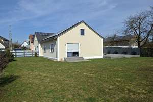 DIREKT AM GOLFPLATZ/ MODERNER BUNGALOW  MIT GR. GRUNDSTÜCK – Die vollständige Adresse der Immobilie erhältst du vom Anbieter., 86633 Neuburg an der Donau – Vorschaubild 3