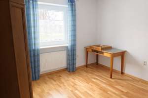 Attraktive Doppelhaushälfte mit durchdachtem Grundriss – Die vollständige Adresse der Immobilie erhältst du vom Anbieter., 87616 Marktoberdorf – Vorschaubild 4