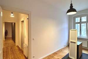 Altbau-Ikone mit Lift, Balkon, Stuck & High-End-Design - Friedrichshain Bestlage – Die vollständige Adresse der Immobilie erhältst du vom Anbieter., 10243 Friedrichshain, Berlin – Vorschaubild 26