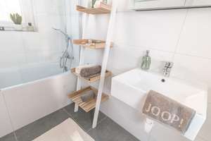 Frisch renovierte 2-Zimmer-Wohnung mit Balkon & TG-Stellplatz - Bonn-Zentrum – Die vollständige Adresse der Immobilie erhältst du vom Anbieter., 53111 Nordstadt, Bonn – Vorschaubild 3
