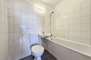 **AB SOFORT** - 3-Zimmer-Wohnung in grüner Umgebung! – Altgorbitzer Ring 10, 1169 Gorbitz-Süd, Dresden – Vorschaubild 11