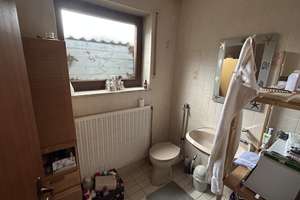 Traumlage mit Sonnenuntergang: Freistehendes Zweifamilienhaus in Luftkurort! Generationenhaus! – Die vollständige Adresse der Immobilie erhältst du vom Anbieter., 93474 Arrach – Vorschaubild 8