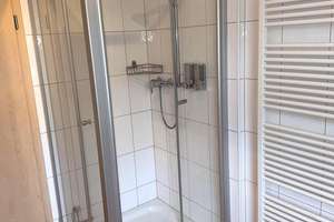 KILIAN IMMOBILIEN!  PERFEKTE 4 ZI. WOHNUNG AUS 2006 MIT 104 M² IM 1. OG EINES 3-PART.-H. IN HIP! EBK – Die vollständige Adresse der Immobilie erhältst du vom Anbieter., 91161 Hilpoltstein – Vorschaubild 48