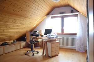 Familienfreundliches Einfamilienhaus in beliebter und naturnaher Lage – Die vollständige Adresse der Immobilie erhältst du vom Anbieter., 70619 Lederberg, Stuttgart – Vorschaubild 13