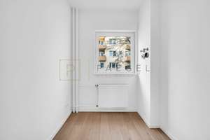Modernisierte 1-Zimmer-Wohnung in bester Lage mit Potenzial zur Erweiterung! – Die vollständige Adresse der Immobilie erhältst du vom Anbieter., 10587 Charlottenburg, Berlin – Vorschaubild 10