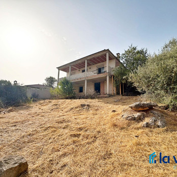 REF:070825969 GRUNDSTÜCK + ZWEI HÄUSER ZUM VERKAUF IN ALAMEDA (MALAGA)