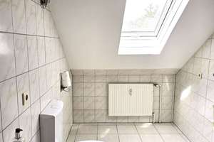Bezugsfreie Wohnung mit Balkon und grünem Innenhof – Die vollständige Adresse der Immobilie erhältst du vom Anbieter., 13403 Reinickendorf (Ortsteil), Berlin – Vorschaubild 8