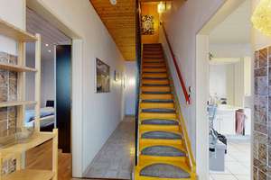 Gepflegtes Einfamilienhaus mit Hof, Terrasse und Garage zum Kauf in Münster-Sarmsheim – 55424 Münster-Sarmsheim – Vorschaubild 4
