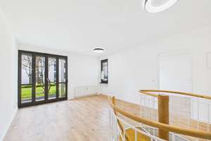 SITULI: Ruhig gelegen in Fasanerie - 3 Zimmerwohnung auf zwei Ebenen mit Terrasse – Die vollständige Adresse der Immobilie erhältst du vom Anbieter., 80995 Lerchenau-West, München – Vorschaubild 5