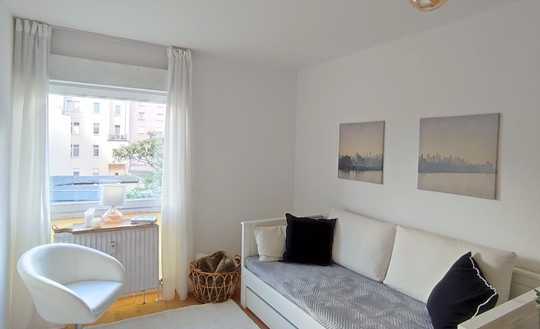 Frisch saniert: Helle bezugsfreie 1 Zimmerwohnung im Jungbusch