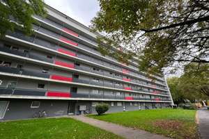 Renovierte helle 2 Zi.-Whng. mit Balkon - weisses Duschbad - Duisburg Rheinhausen – Beethovenstraße 13, 47226 Rheinhausen-Mitte, Duisburg – Vorschaubild 1