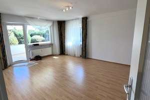 Charmante 2-Zimmer-Wohnung im Erdgeschoss/Souterrain mit großer Terrasse und Blick ins Grüne! – Zugspitzstraße 5, 65199 Dotzheim, Wiesbaden – Vorschaubild 4