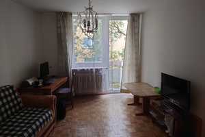 VOLLMÖBLIERTE 2-Zimmer-Wohnung  mit EBK in München Laim – Friedenheimerstr. 148, 80686 München – Vorschaubild 1