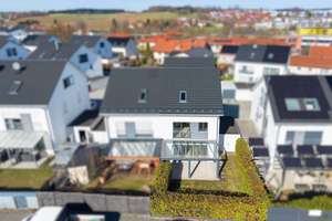 Attraktive und moderne Doppelhaushälfte mit Fernwärmeanschluss in Taufkirchen/Vils – Die vollständige Adresse der Immobilie erhältst du vom Anbieter., 84416 Taufkirchen (Vils) – Vorschaubild 2