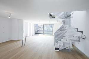 Gut ausgestattete 3 Zimmer-Wohnung mit Dachterrasse & Einbauküche  in Düsseldorf Pempelfort – Die vollständige Adresse der Immobilie erhältst du vom Anbieter., 40479 Pempelfort, Düsseldorf – Vorschaubild 5