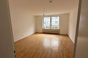 Lebendiges Viertel in Bonn: 3-Zimmer-Wohnung mit Balkon