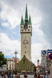 Bis zu 30.000 € Sanierungszuschuss pro Wohnung ! MFH in der Straubinger Altstadt !