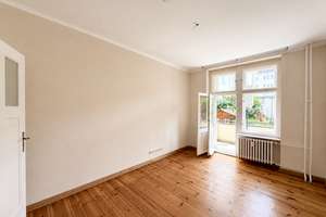 Bezugsfrei: 2-Zimmer-Altbaucharme mit sonnigem Balkon zum Innenhof in Steglitz – Die vollständige Adresse der Immobilie erhältst du vom Anbieter., 12163 Steglitz, Berlin – Vorschaubild 6