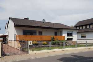 Bungalow mit fünf Zimmern in Rhein-Pfalz-Kreis, Maxdorf – Maxdorf, Rhein-Pfalz-Kreis, 67133 Rhein-Pfalz-Kreis – Vorschaubild 1