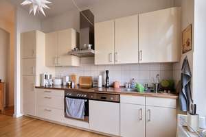 "Vermietete 85 m² Altbauwohnung mit Balkon und ausgebauten 63 m² DG am Preussenpark in Wilmersdorf" – Gieselerstraße 17, 10713 Wilmersdorf, Berlin – Vorschaubild 10